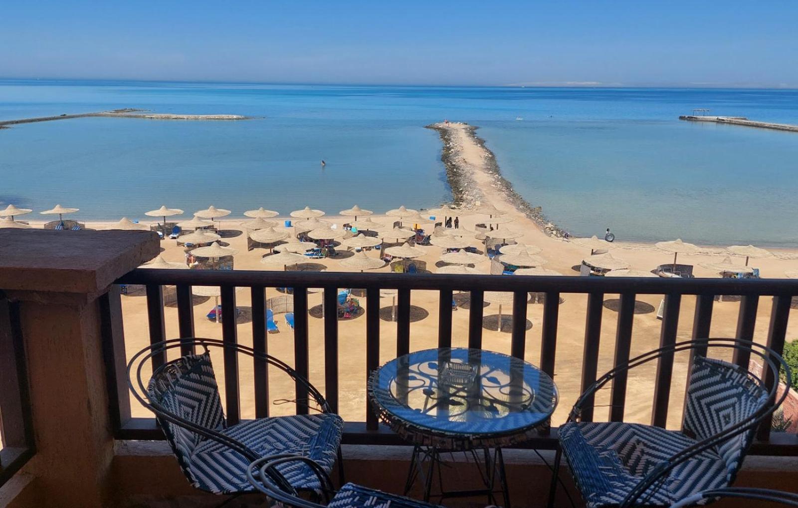 Comfort Zone At Turtles Beach Resort 후르가다 외부 사진